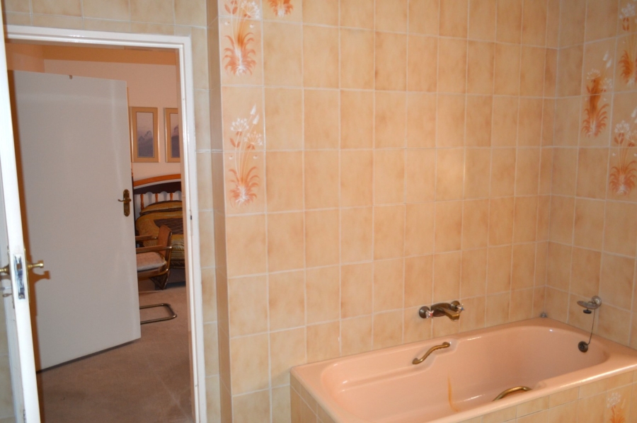 3 Bedroom Property for Sale in Wilkoppies North West